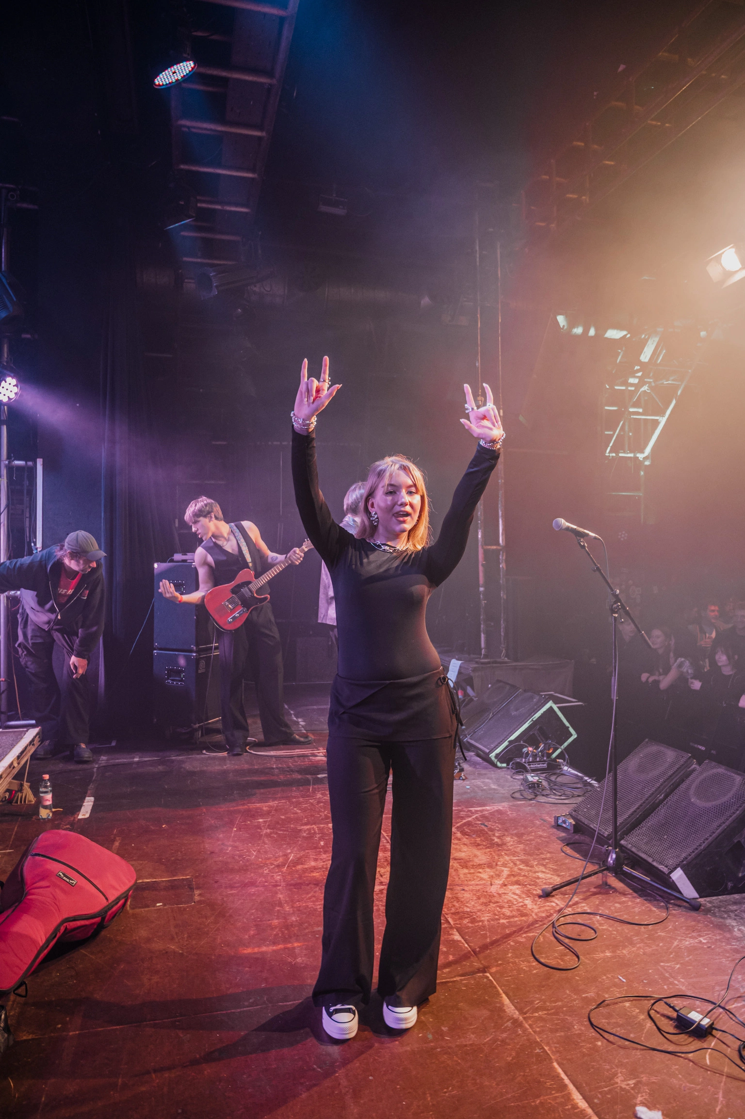 Bonnie Blonde ANO MALIE Konzertfoto Szene Wien Planet Festivaltour 2026